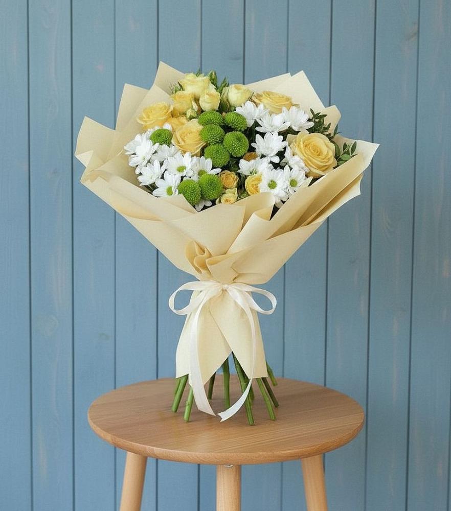 Букет цветов из: Хризантемы и Розы в Каа-Хеме