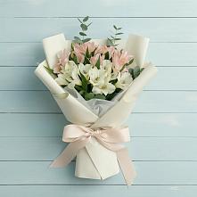 Букет цветов из:  Альстромерии в Каа-Хеме