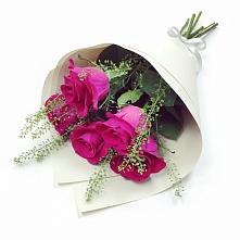 Букет цветов из:  Розы в Каа-Хеме