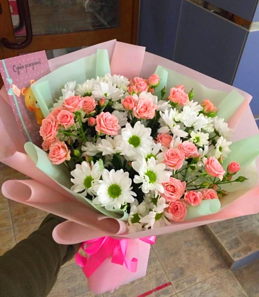 Букет цветов из: Розы и Хризантемы в Каа-Хеме