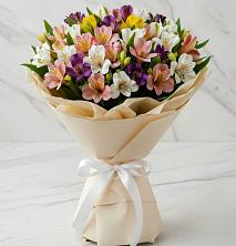 Букет цветов из:  Альстромерии в Каа-Хеме