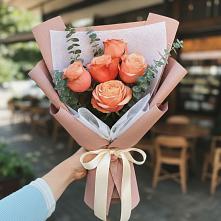 Букет цветов из:  Розы в Каа-Хеме