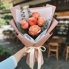 Букет цветов из:  Розы в Каа-Хеме