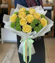 Букет цветов из:  Хризантемы и Розы в Каа-Хеме