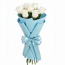 Букет 7 белых роз Проуд в Каа-Хеме