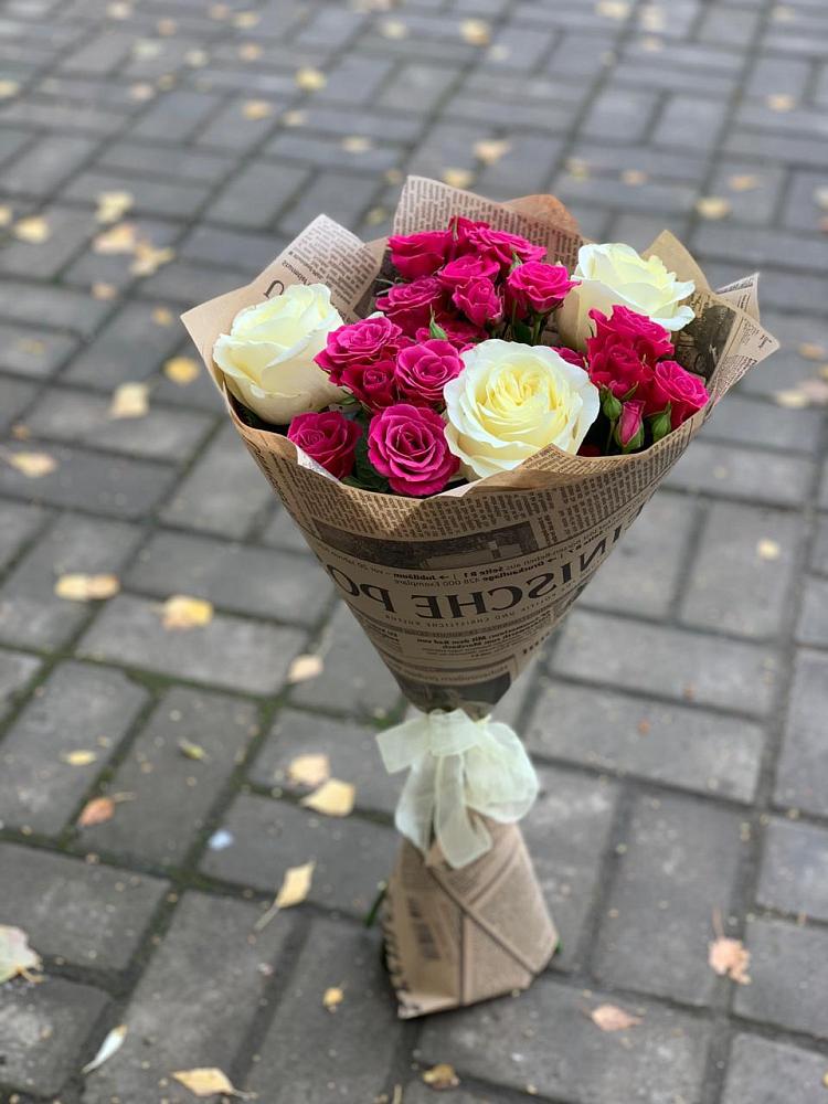 Букет цветов из: Розы в Каа-Хеме