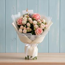 Букет цветов из:  Розы #REPLACE_PRED# Каа-Хеме