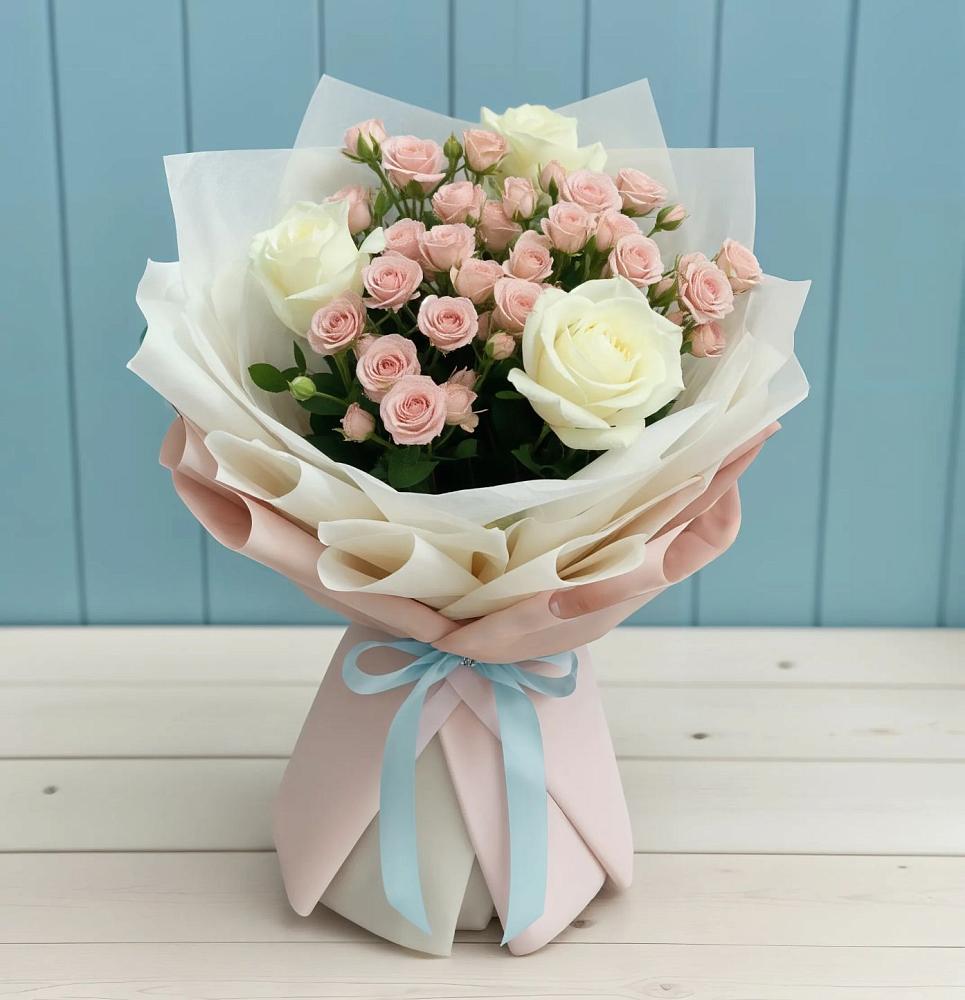 Букет цветов из: Розы в Каа-Хеме