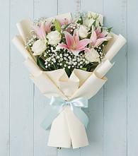 Букет цветов из:  Лилии в Каа-Хеме