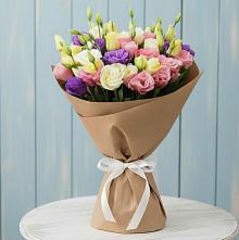 Букет цветов из:  Лизиантусы в Каа-Хеме